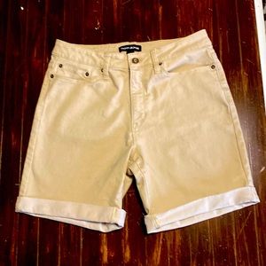 DKNY JEANS khaki shorts with stretch. Size 8. Never wore  washed once